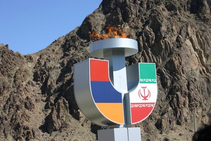 در حال مذاکره برای خرید گاز ترکمنستان از مسیر ایران هستیم