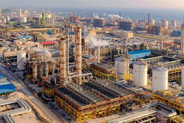 مشارکت پتروشیمیها در توسعه میادین گازی، کلید تأمین پایدار خوراک