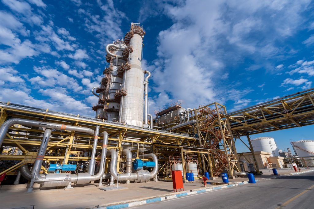 وقتی پتروشیمی هنگام دارنده گواهینامه بینالمللی ISO 50001:2018 میشود