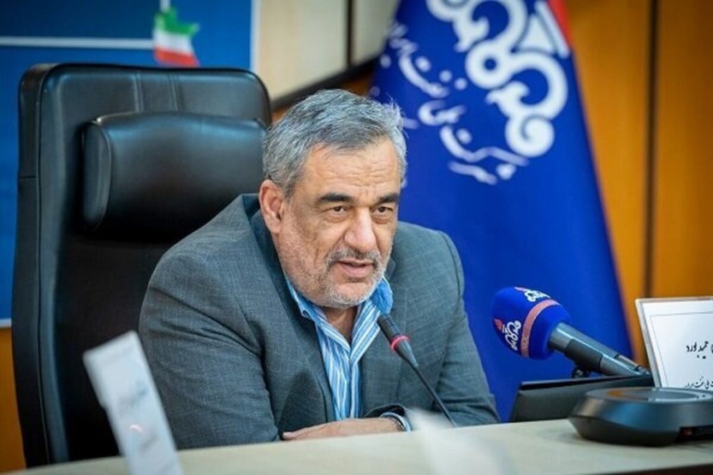 تولید کشور با مجاهدت کارکنان صنعت نفت استمرار دارد